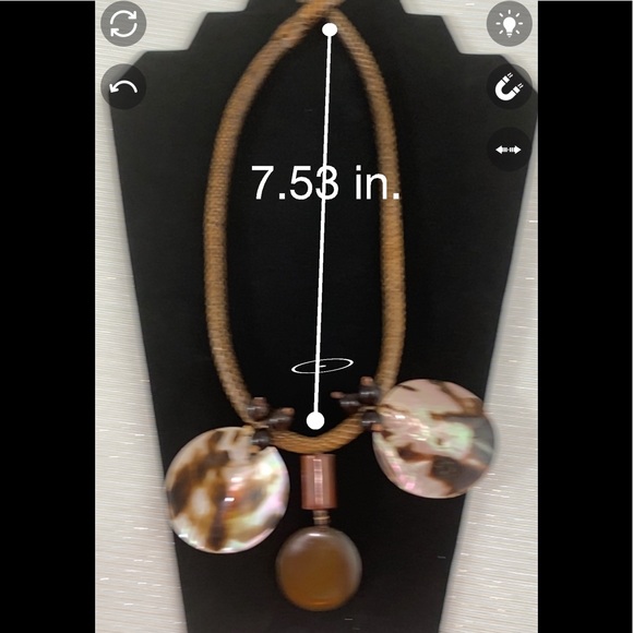 Tribal Seashell Resin Leather Necklace Set - Picture 7 of 7